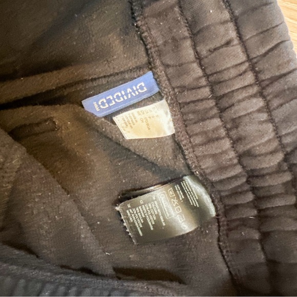 DIVIDED Men's Black Jogger Pants - Picture 6 of 6